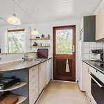 1471-aakirkeby-sluseparken-2 * Vester Somarken