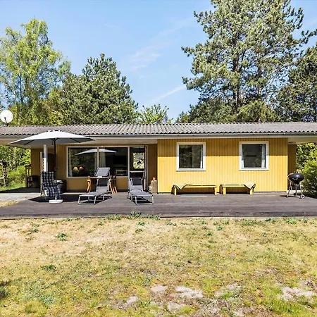 1471-aakirkeby-sluseparken-2 Σπίτι διακοπών *